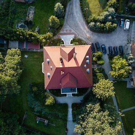 Palac Pozorty Badki Bagian luar foto