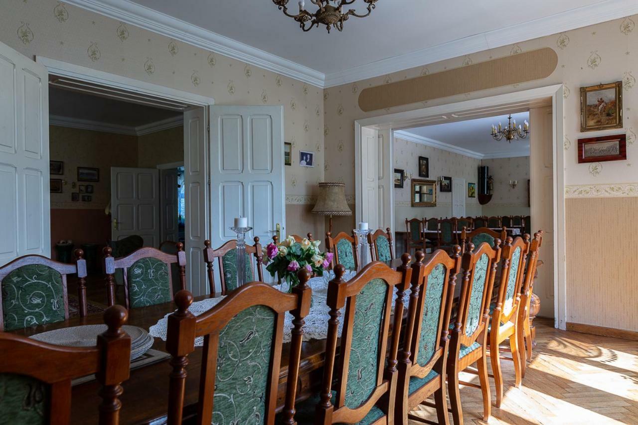 Palac Pozorty Badki Bagian luar foto
