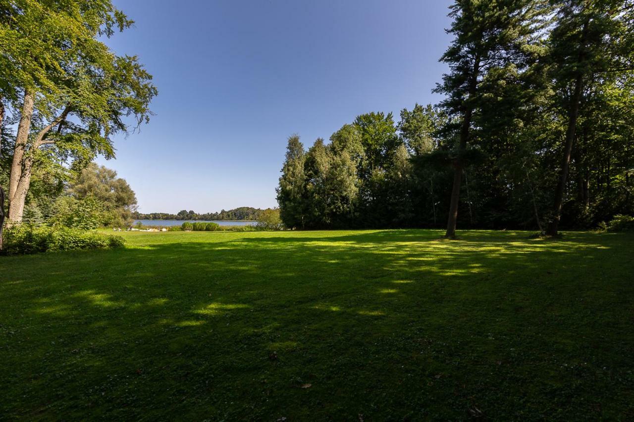 Palac Pozorty Badki Bagian luar foto