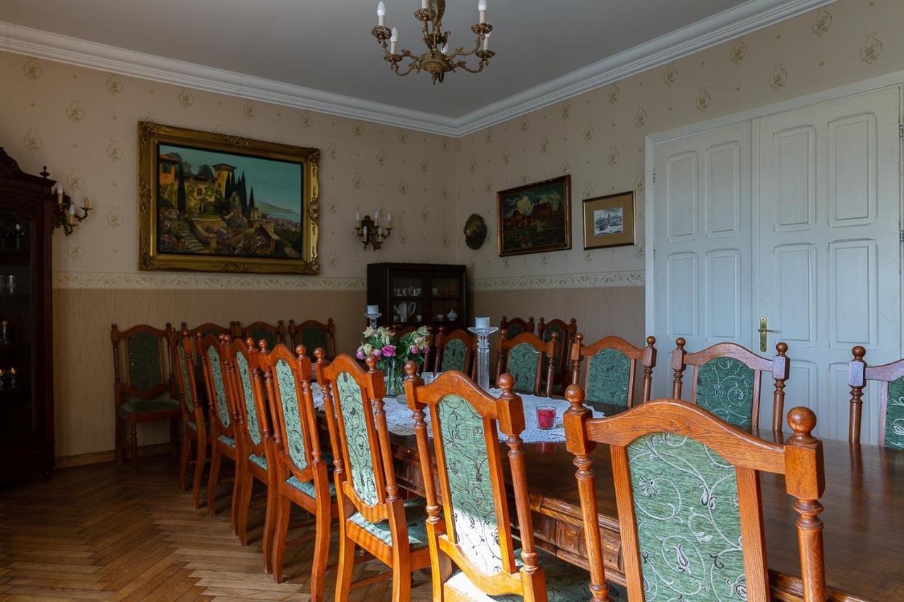 Palac Pozorty Badki Bagian luar foto